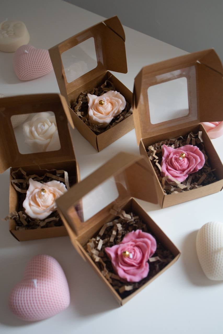 Rose-Shaped Vegan Soy Wax Candle – Pink & Cream
