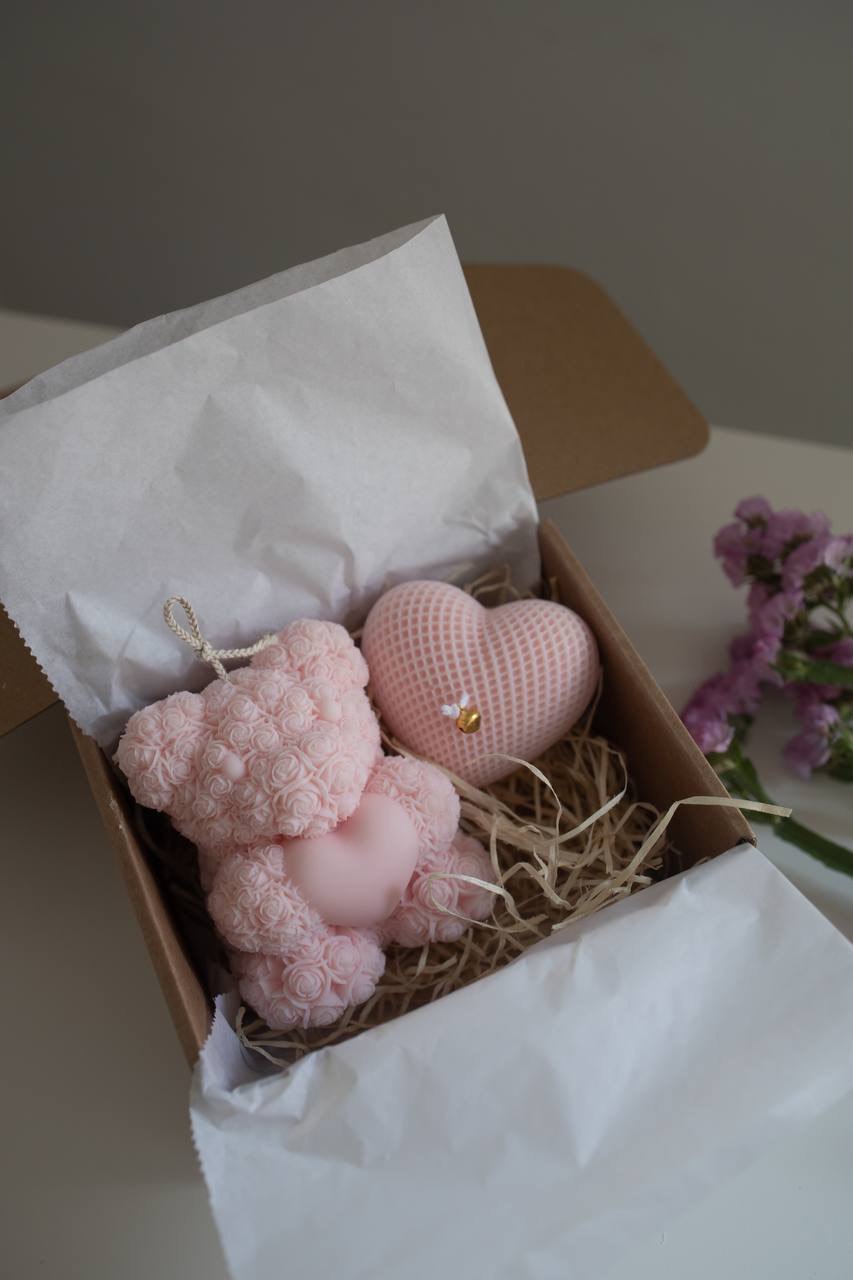 Teddy Bear and Heart Soy Candle Gift Set – Pink